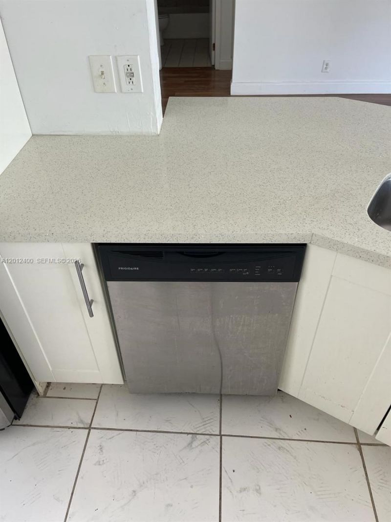 9999 Summerbreeze Dr, Unit 212, Sunrise, FL 33322 Photo
