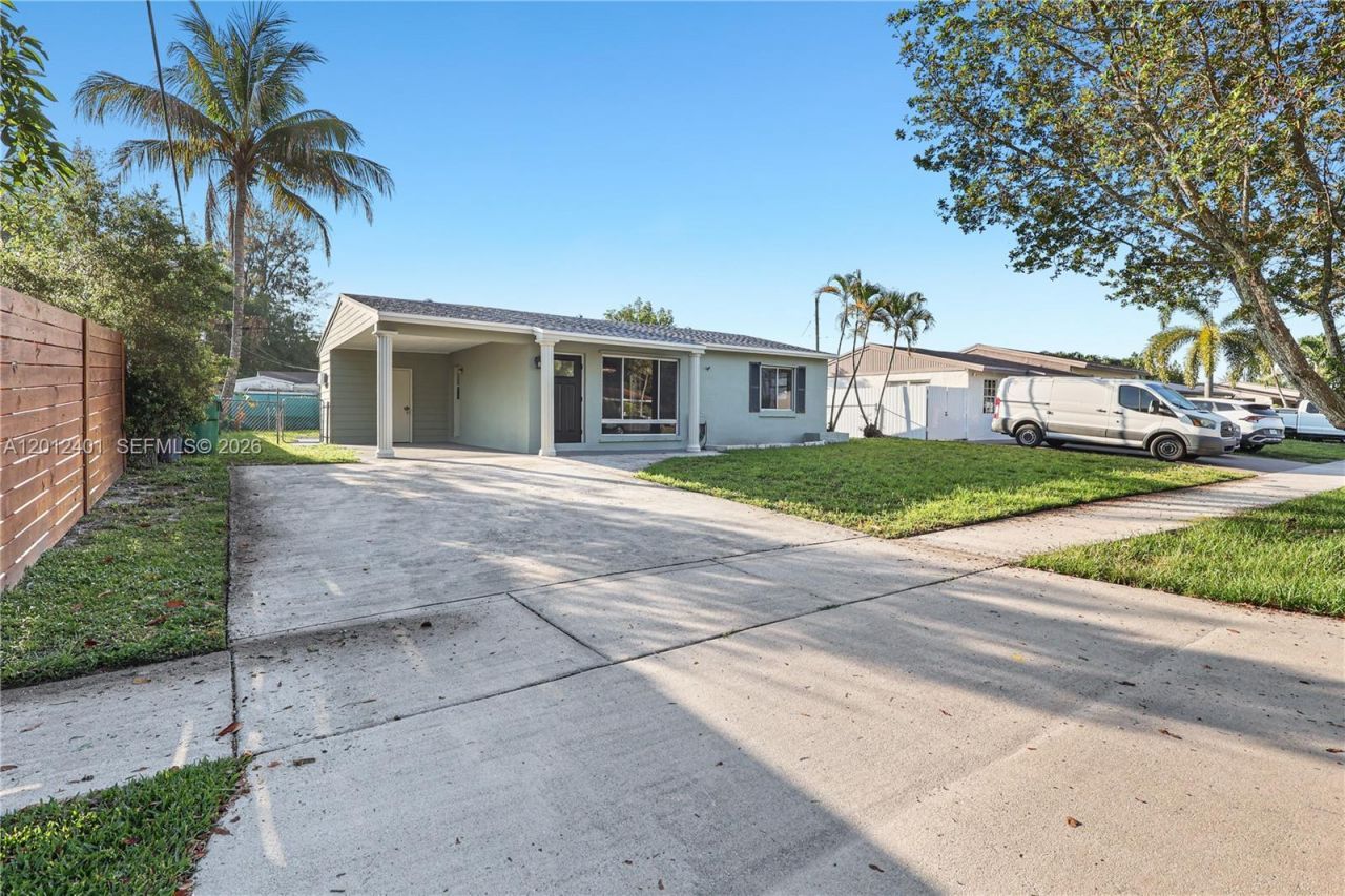 1270 SW 47th Ave, Fort Lauderdale, FL 33317 Photo