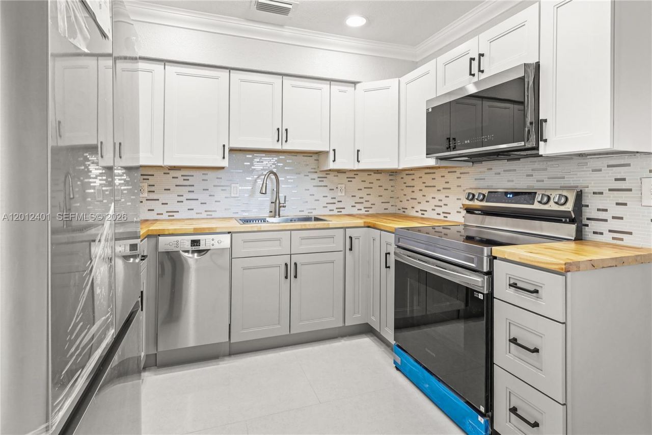 1270 SW 47th Ave, Fort Lauderdale, FL 33317 Photo