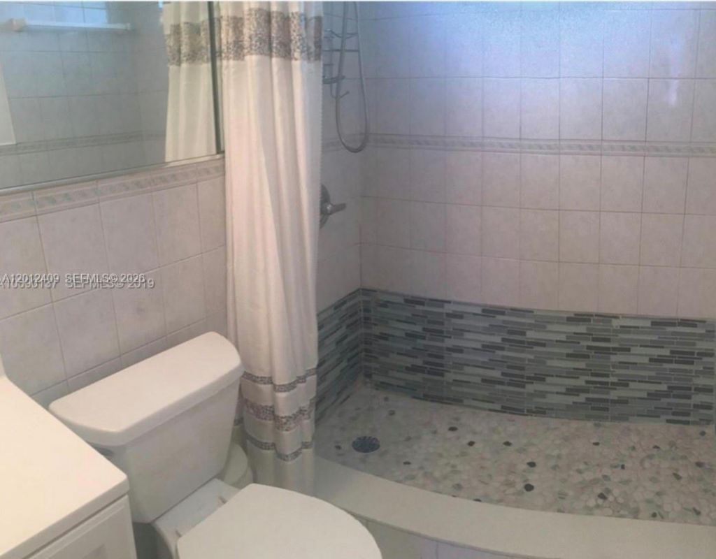 3020 Marcos Dr, Unit S103, Aventura, FL 33160 Photo