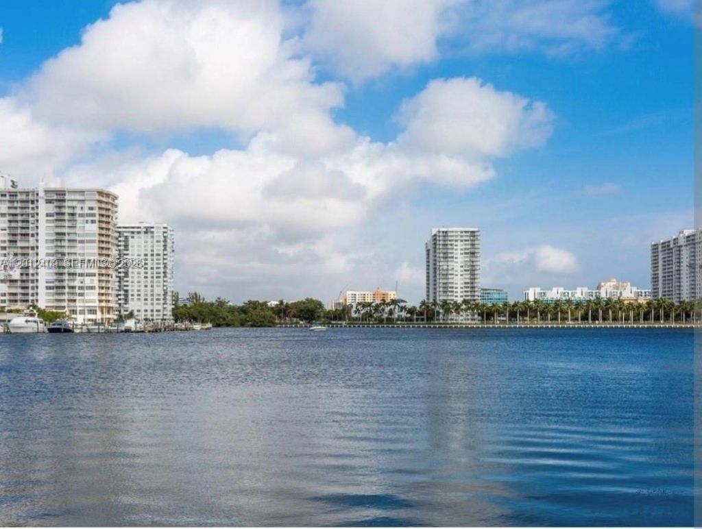 3020 Marcos Dr, Unit S103, Aventura, FL 33160 Photo