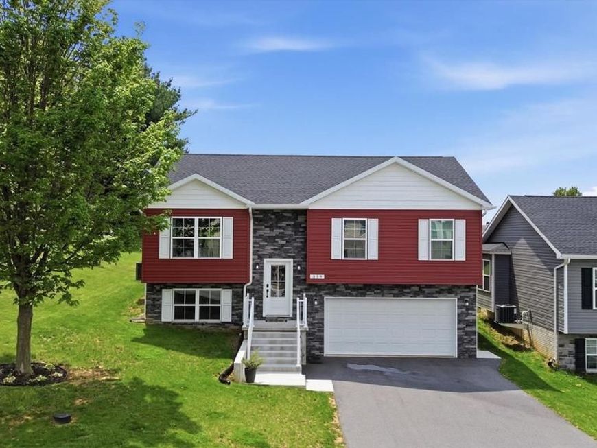 338 Grandview Avenue Avenue W, Waynesboro, PA 17268 Main Photo