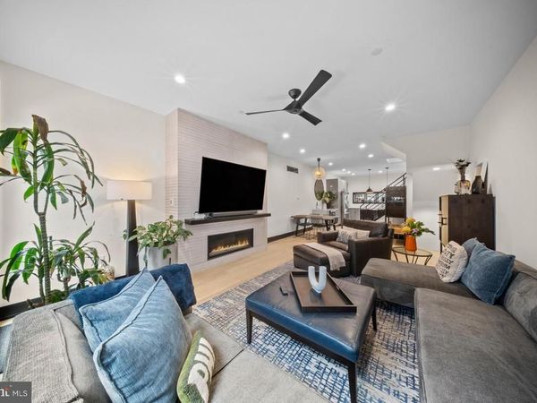 1742 N HOPE STREET, PHILADELPHIA, PA 19122