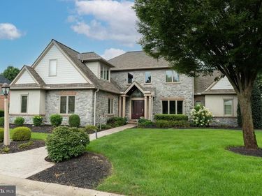 783 BENT CREEK DRIVE, LITITZ, PA 17543