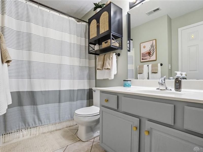 6630 Wareham Court, Unit 1, Centerville, OH 45459 Photo 16
