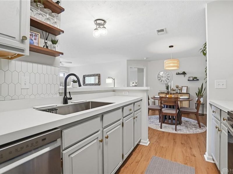 6630 Wareham Court, Unit 1, Centerville, OH 45459 Photo 9