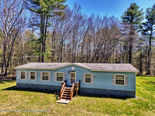 63 Meadow Road, Cairo, NY 12413