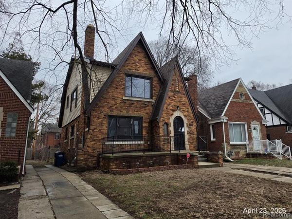 17160 Northlawn Street, Detroit, MI 48221
