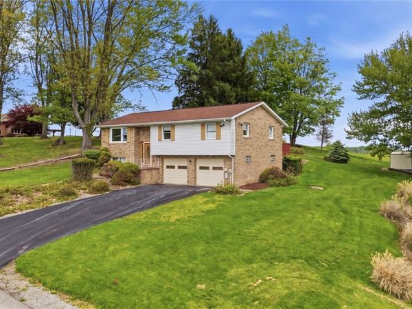 129 Ray Dr, Rostraver Twp, PA 15012