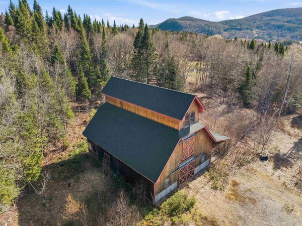 1660 Halls Stream Road, Unit 4, Pittsburg, NH 03592