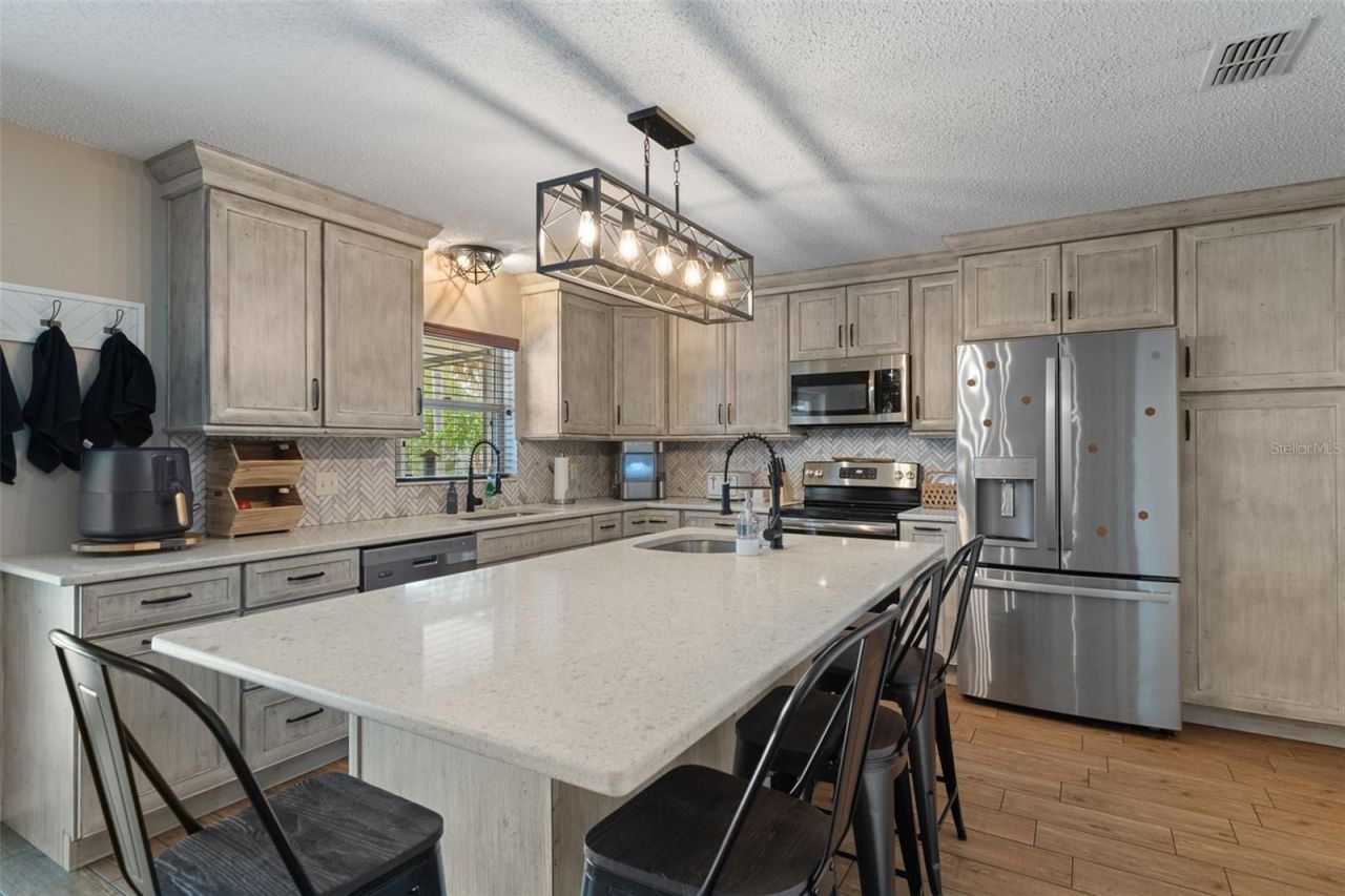 2451 Deltona Boulevard , Spring Hill, FL 34606 Photo