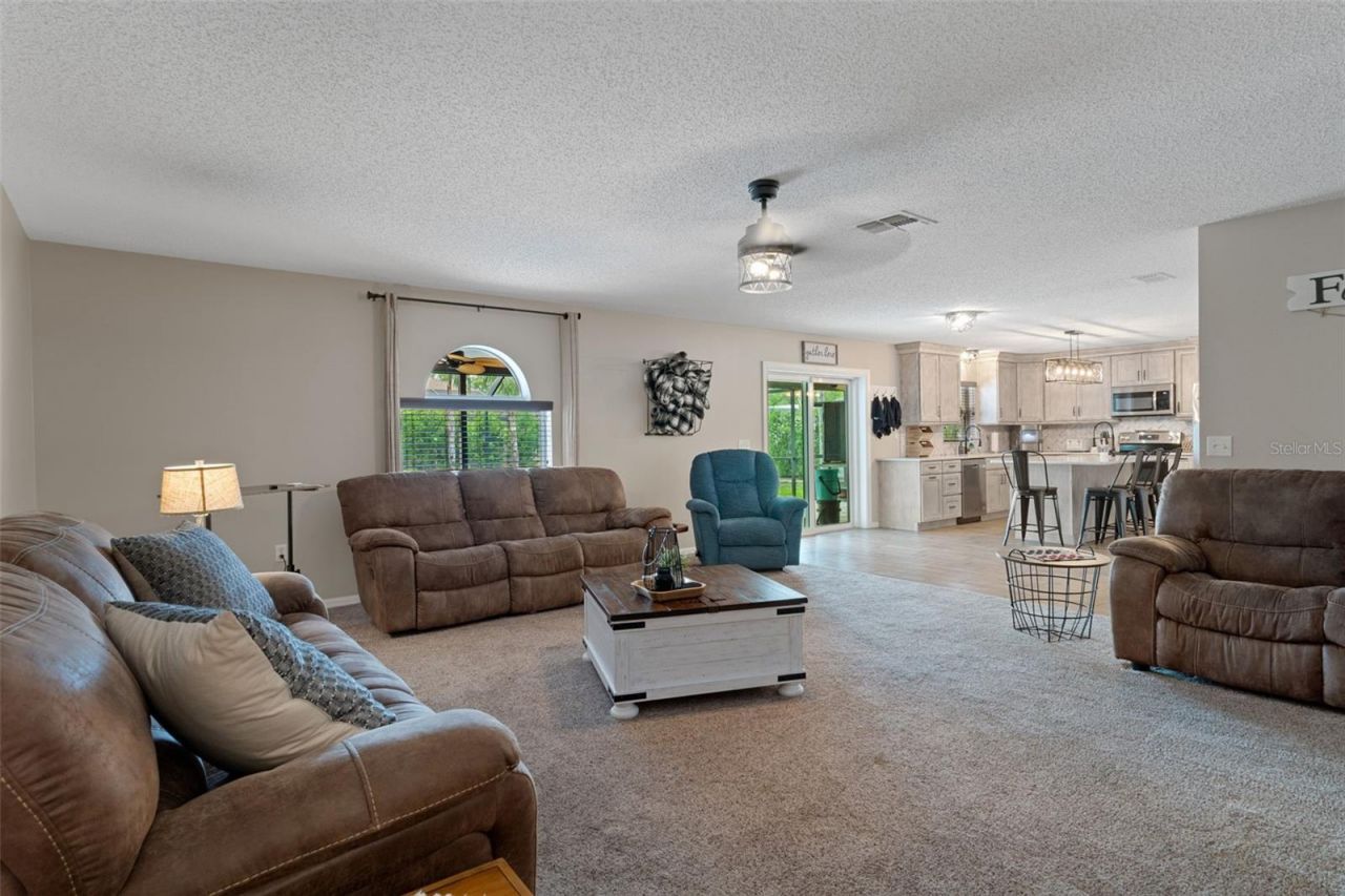 2451 Deltona Boulevard , Spring Hill, FL 34606 Photo