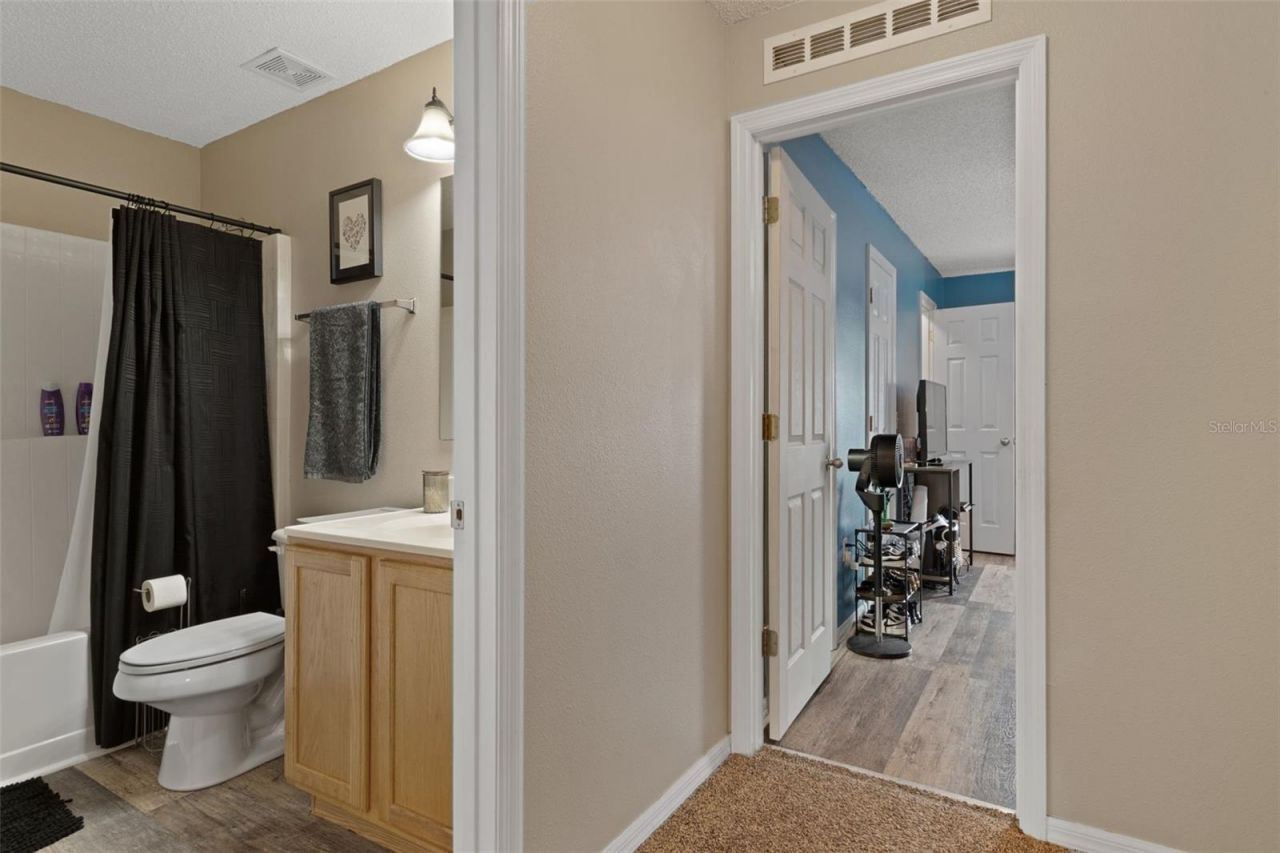 2451 Deltona Boulevard , Spring Hill, FL 34606 Photo