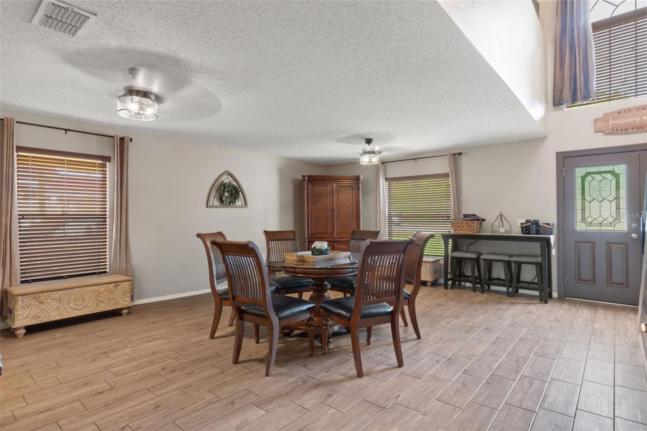 2451 Deltona Boulevard , Spring Hill, FL 34606 Photo