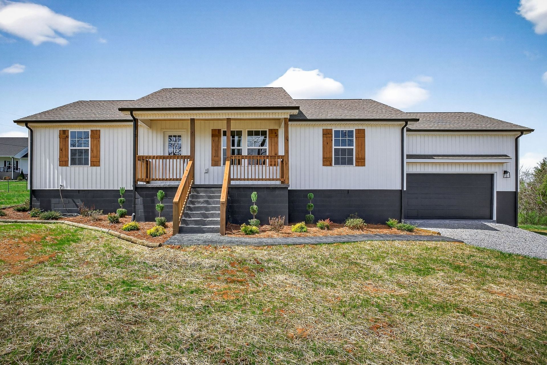 1621 Mike Muncey Rd , Mc Minnville, TN 37110 Main Photo