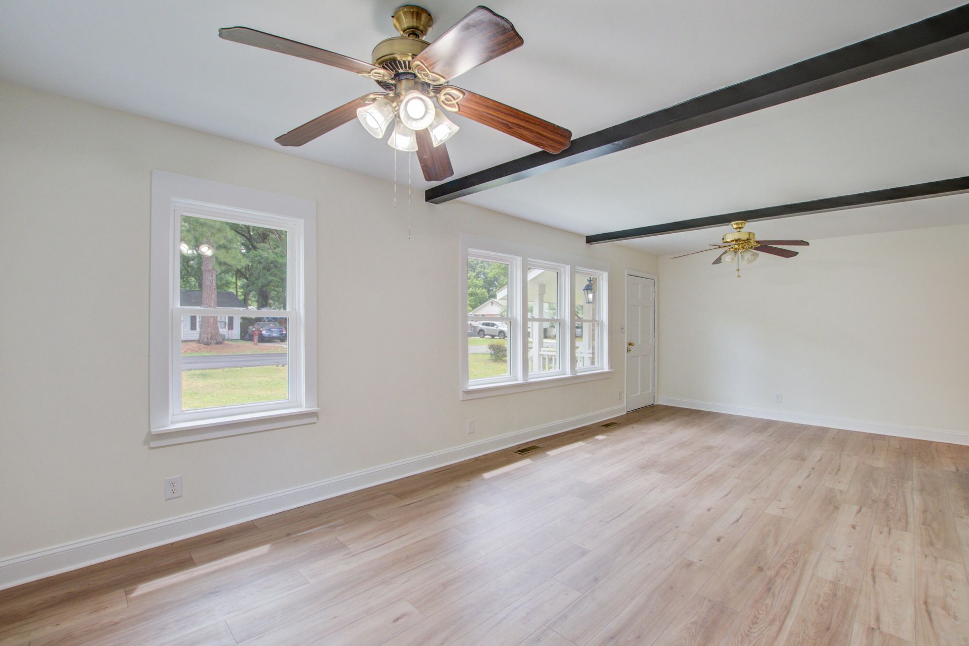 317 Jean Wells Drive Photo 7