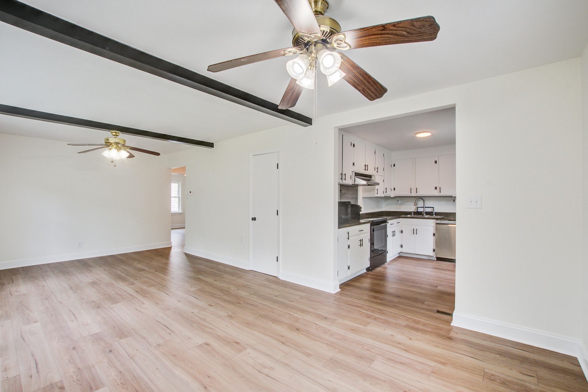317 Jean Wells Drive Photo 8