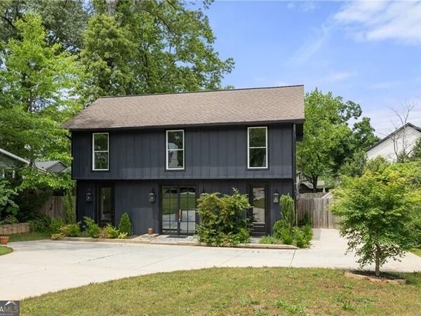 2824 Tupelo Street SE, Atlanta, GA 30317