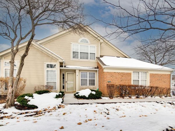 460 Mayflower Lane , Unit 1, Bartlett, IL 60103