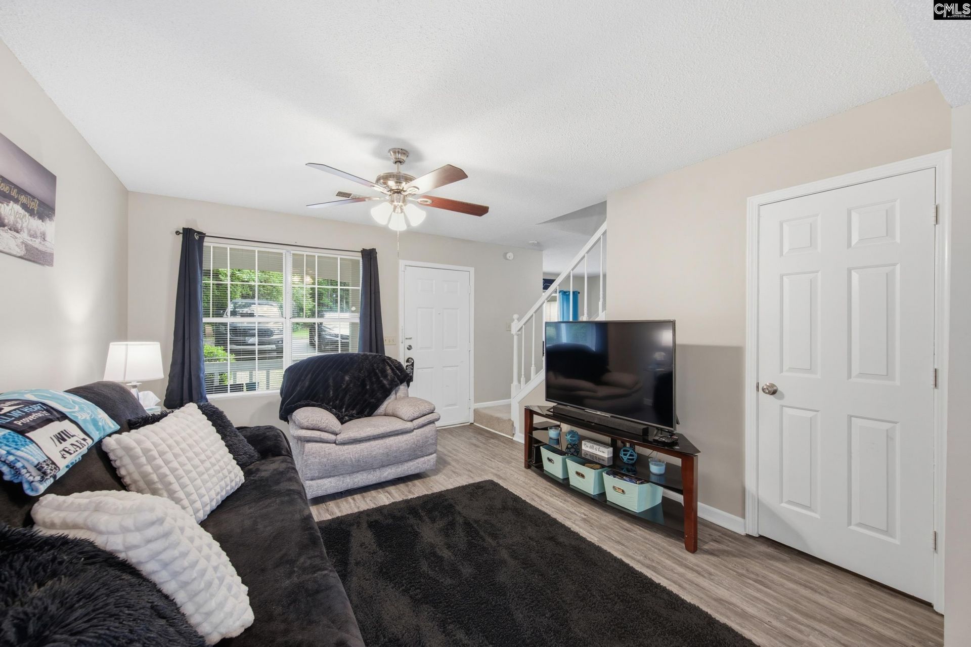 1158 Cloister Place  Photo 5