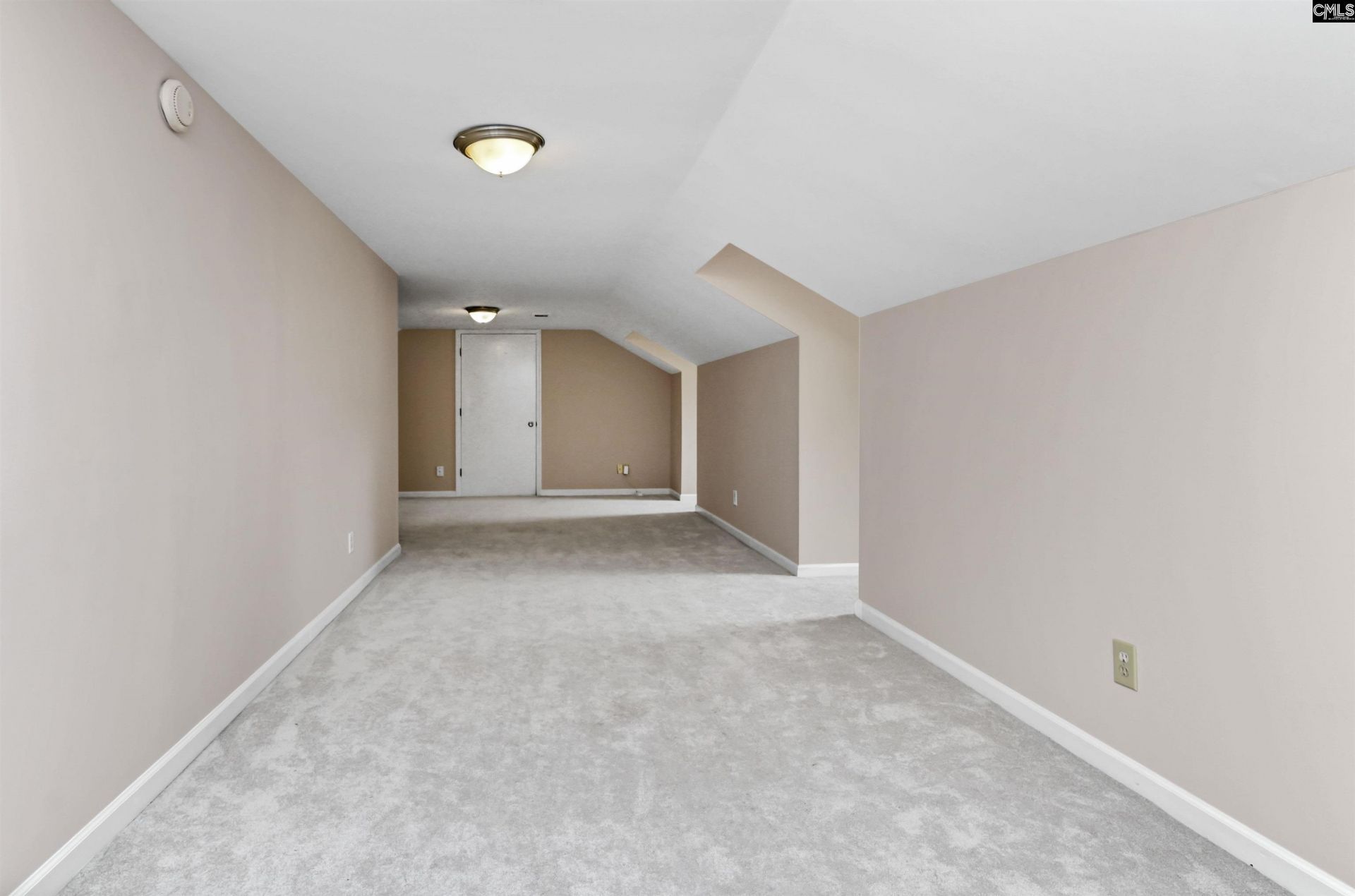 133 Tam O Shanter Drive Photo 30