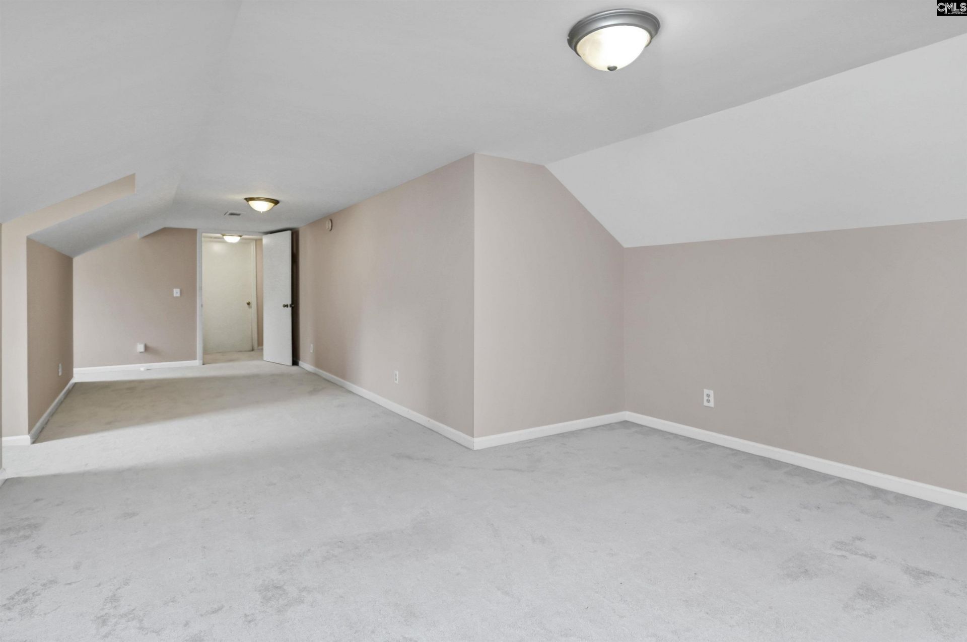 133 Tam O Shanter Drive Photo 31