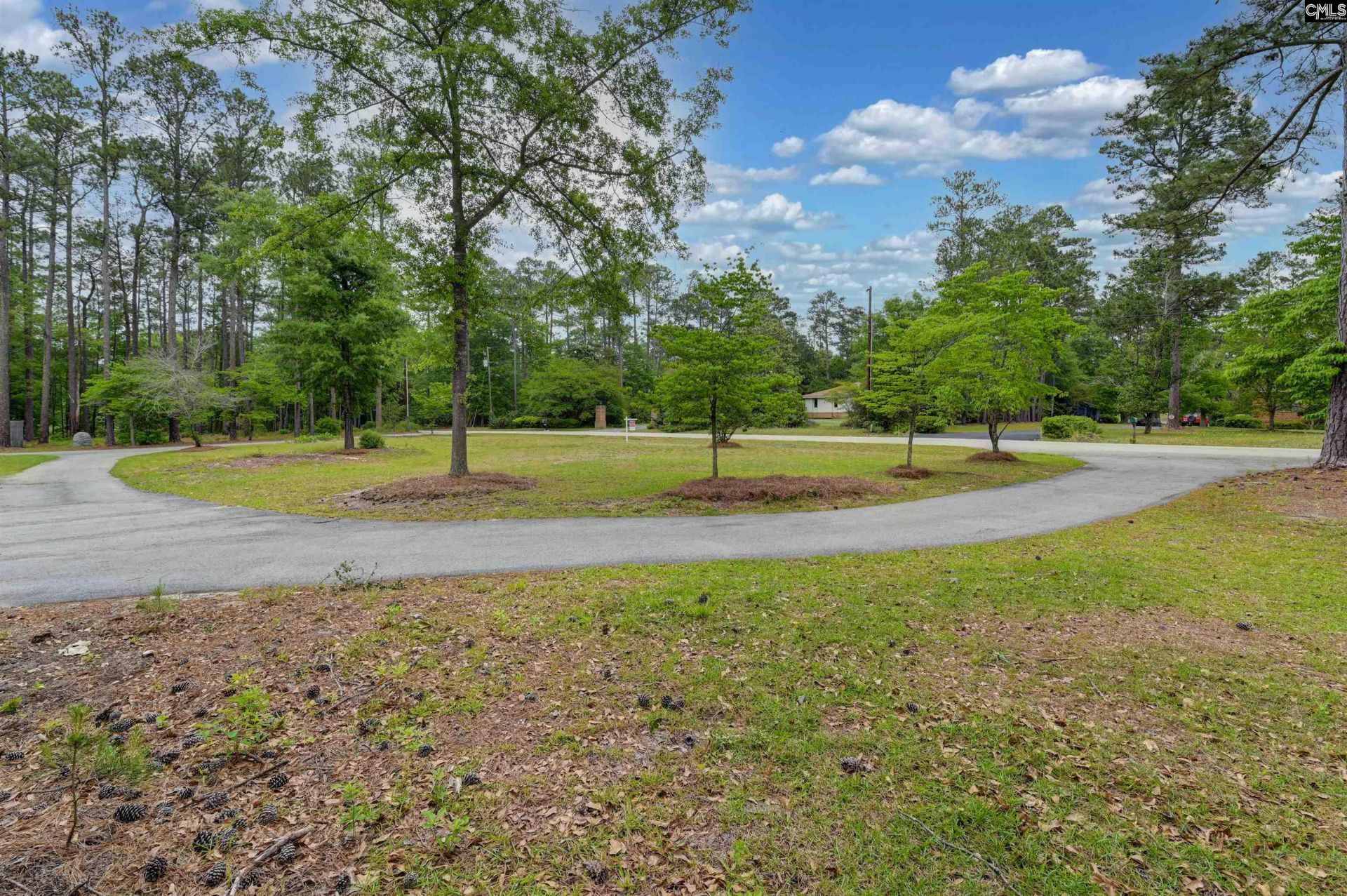 133 Tam O Shanter Drive Photo 4