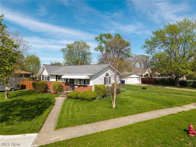 6115 Morrow Drive, Brook Park, OH 44142 Photo 3