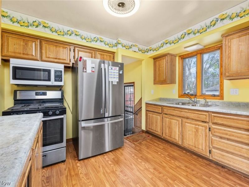 6115 Morrow Drive, Brook Park, OH 44142 Photo 8