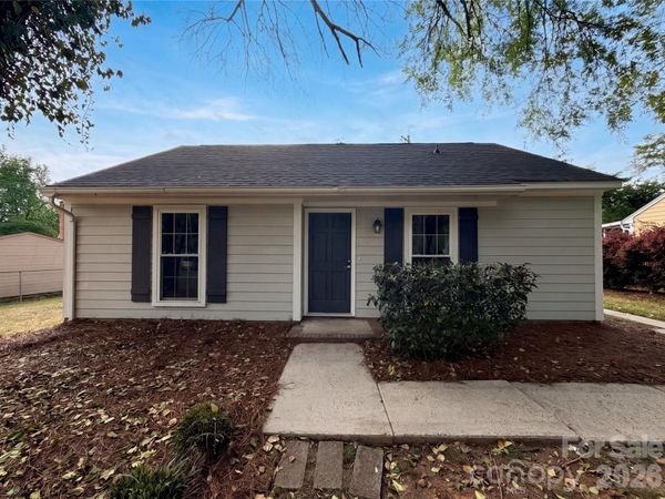 3215 Braewick Place, Charlotte, NC 28227