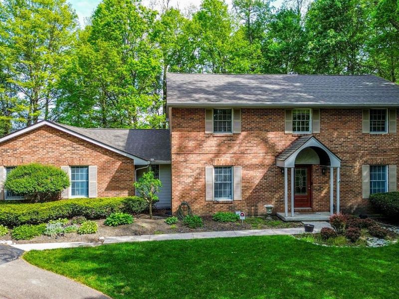 6423 Visitation Drive, Cincinnati, OH 45248 Photo 4