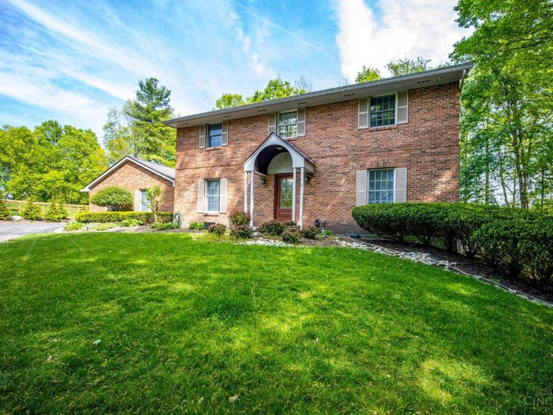 6423 Visitation Drive, Cincinnati, OH 45248 Photo 5
