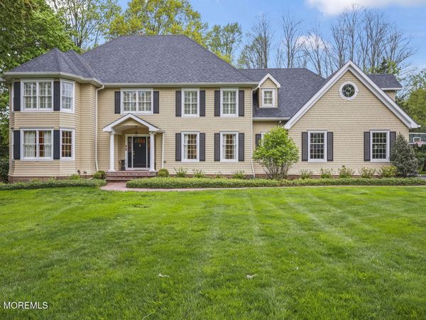 89 N Mitchell Place, Little Silver, NJ 07739