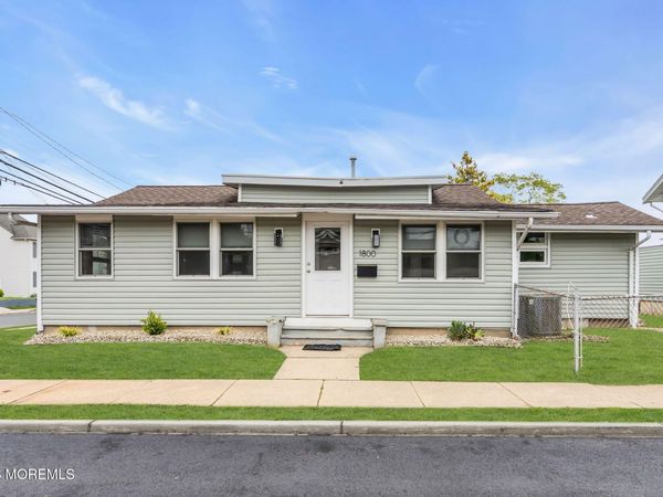 1800 Pine Terrace, Lake Como, NJ 07719
