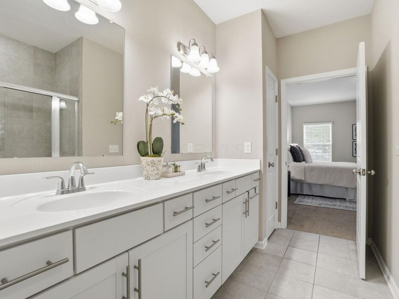 4332 Ahwick Green, Unit 42, Hilliard, OH 43026 Photo 21