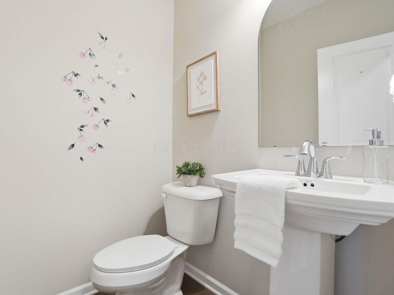 4332 Ahwick Green, Unit 42, Hilliard, OH 43026 Photo 24