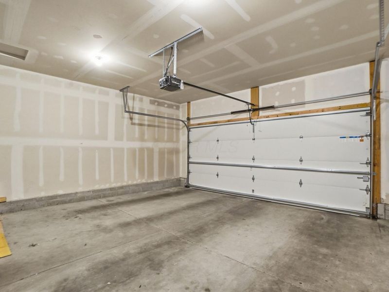 4332 Ahwick Green, Unit 42, Hilliard, OH 43026 Photo 37