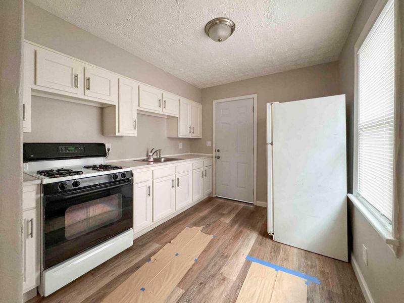 1433 E 19th Avenue, Columbus, OH 43211 Photo 11