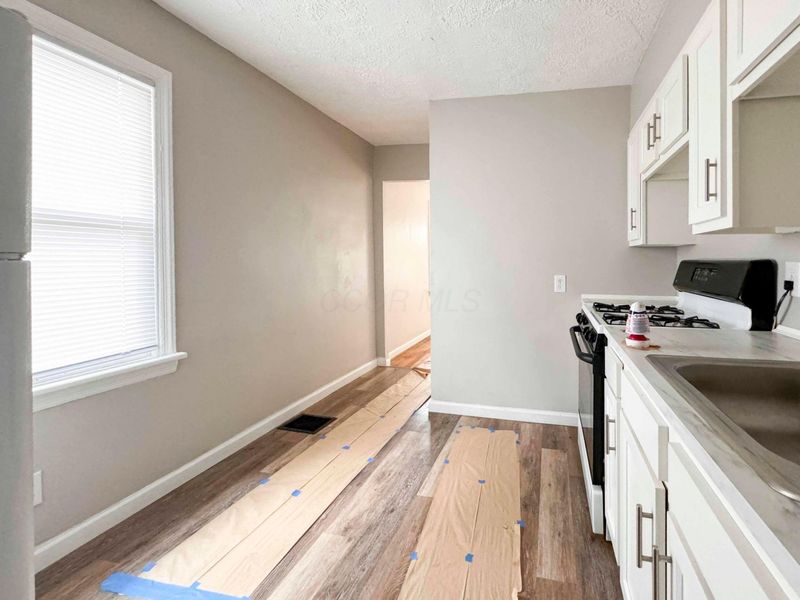 1433 E 19th Avenue, Columbus, OH 43211 Photo 12