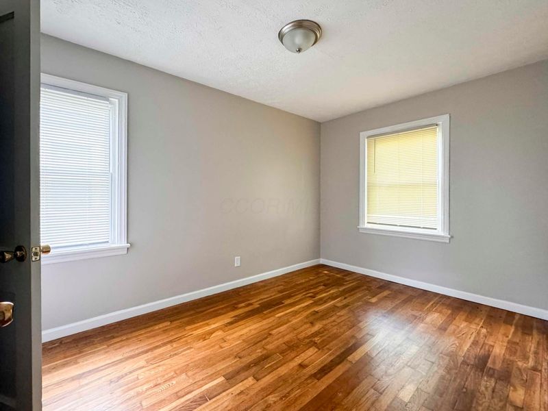 1433 E 19th Avenue, Columbus, OH 43211 Photo 5