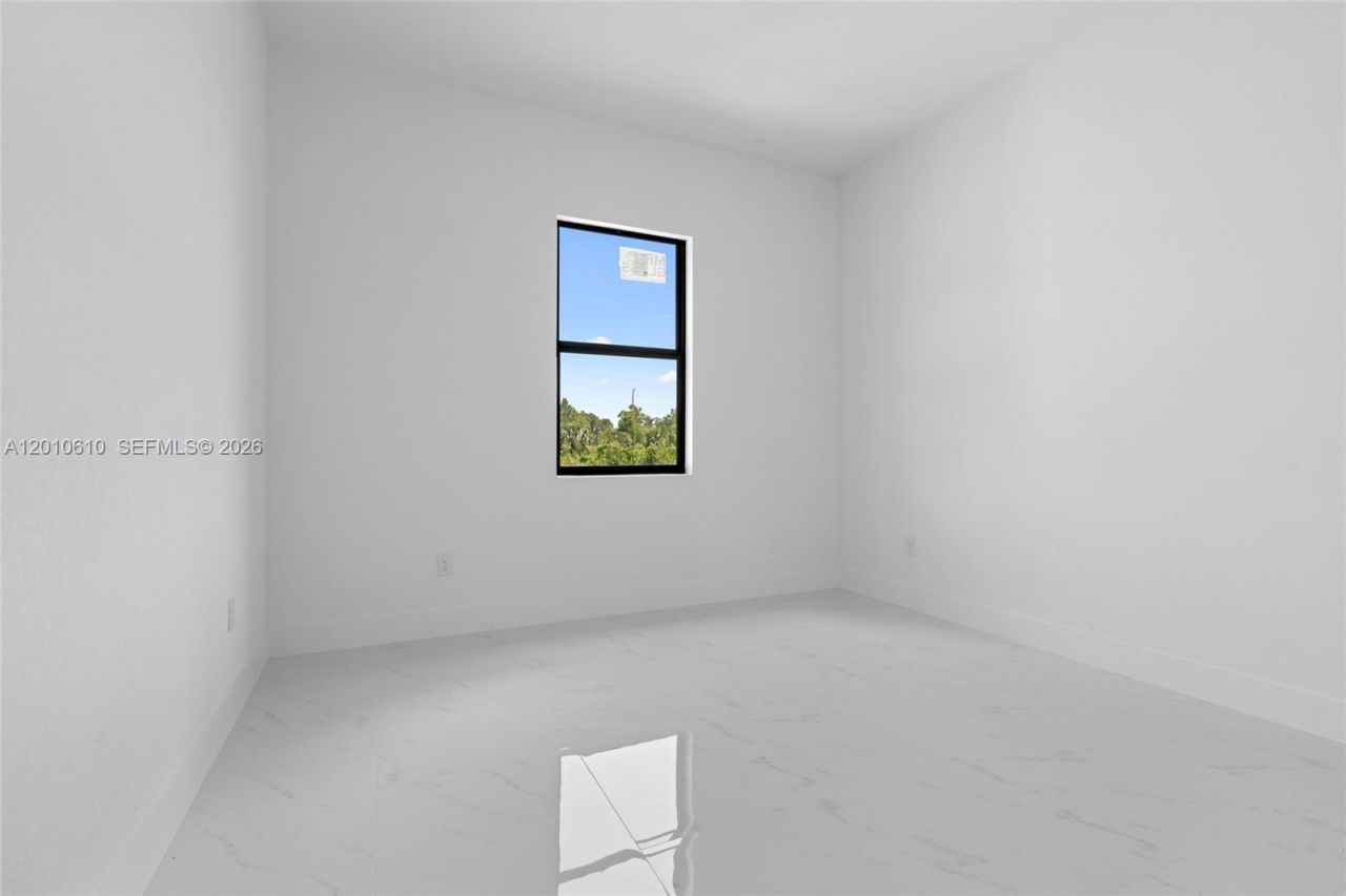 346 Ranchito Ave, Lehigh Acres, FL 33974 Photo