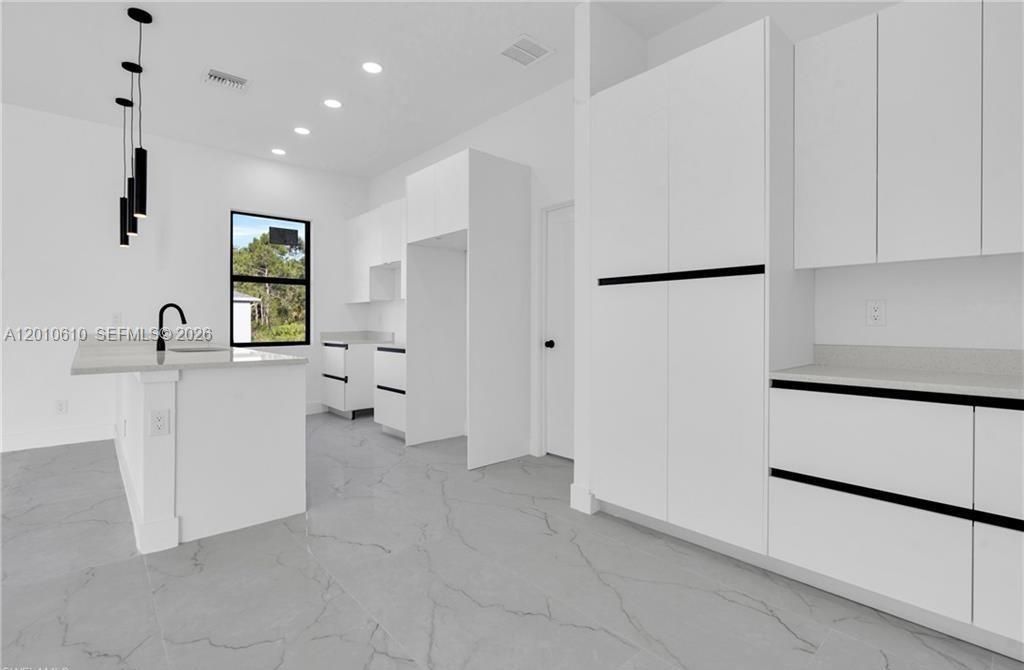 346 Ranchito Ave, Lehigh Acres, FL 33974 Photo