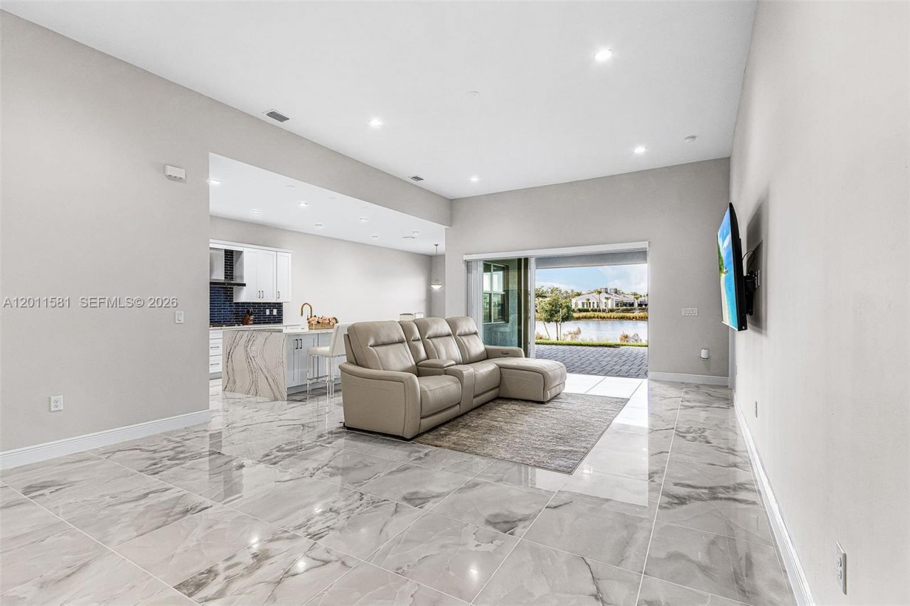 9087 Kite Ln , Naples, FL 34114 Photo