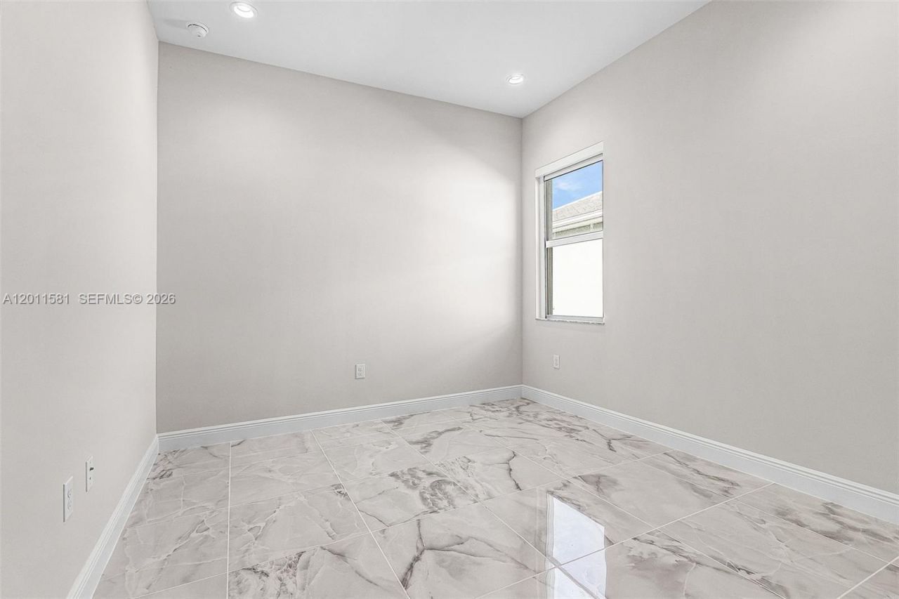 9087 Kite Ln , Naples, FL 34114 Photo