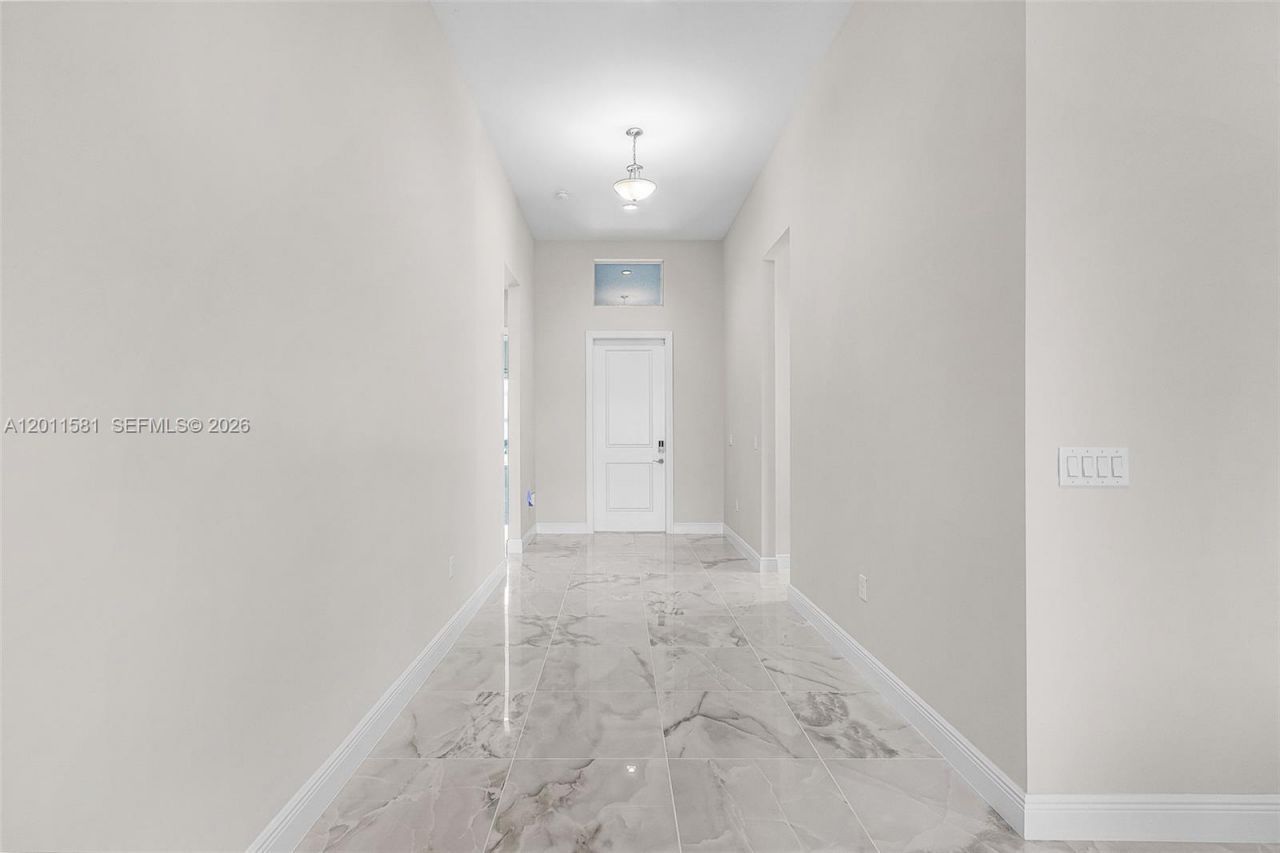 9087 Kite Ln , Naples, FL 34114 Photo