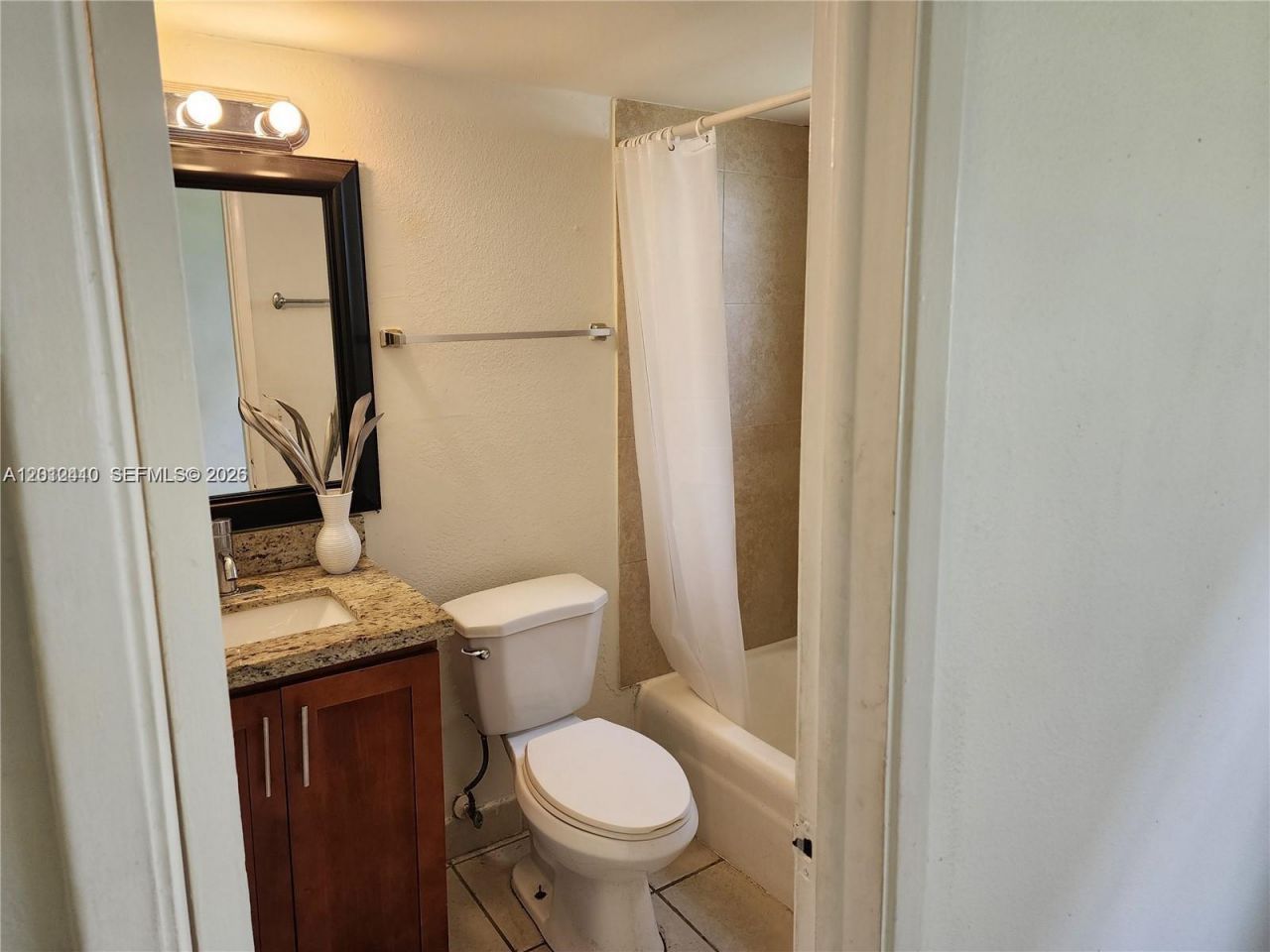 241 SE 9th Ave , Unit 103, Pompano Beach, FL 33060 Photo