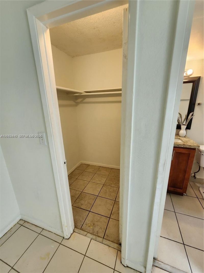 241 SE 9th Ave , Unit 103, Pompano Beach, FL 33060 Photo