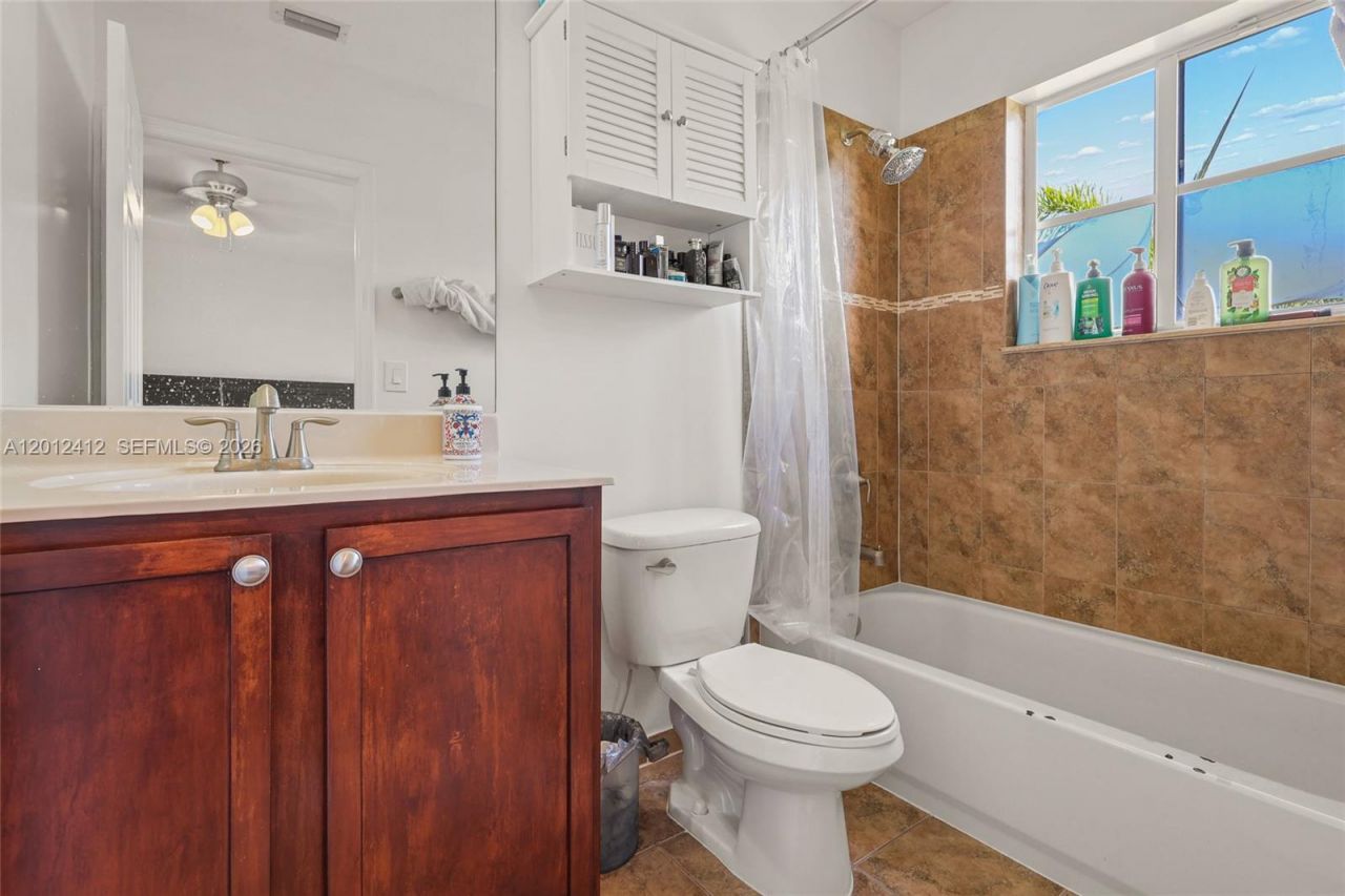 8931 SW 18th St , Unit 401, Miramar, FL 33025 Photo