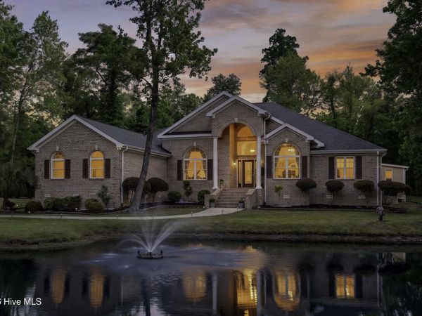 2519 High Valley Court NE, Bolivia, NC 28422