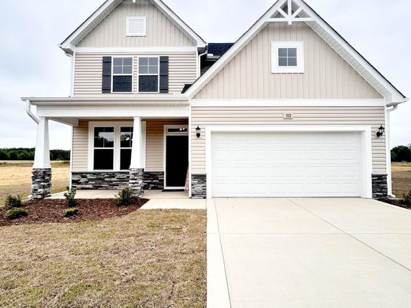 102 Maverick Lane, Dunn, NC 28334